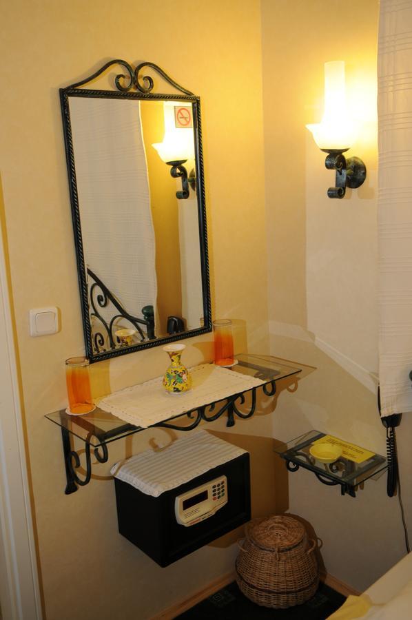 גוג'ק A&B Home Hotel מראה חיצוני תמונה